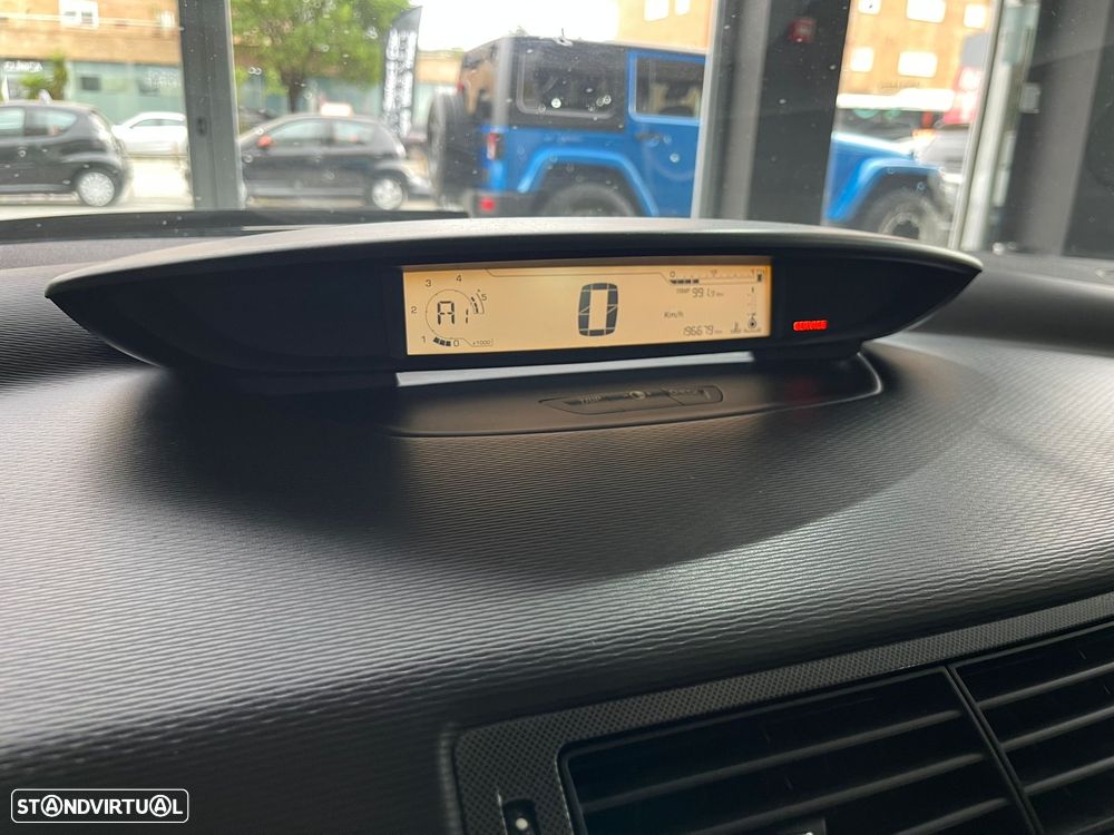 Citroën C4 1.6 HDi Exclusive Airdream - 26