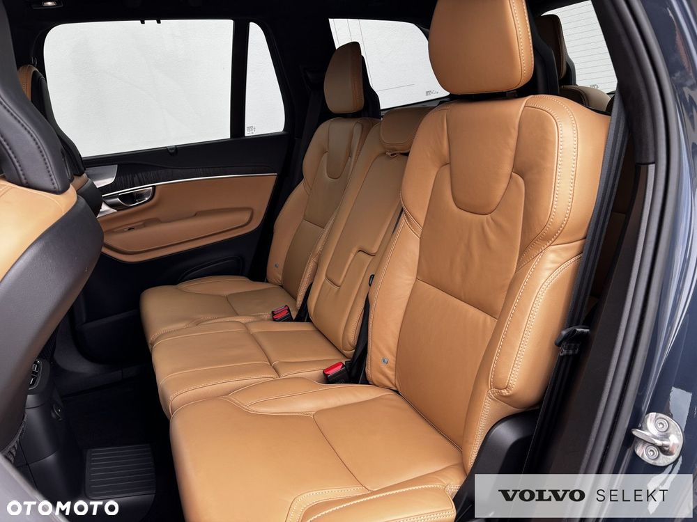 Volvo XC 90 - 13
