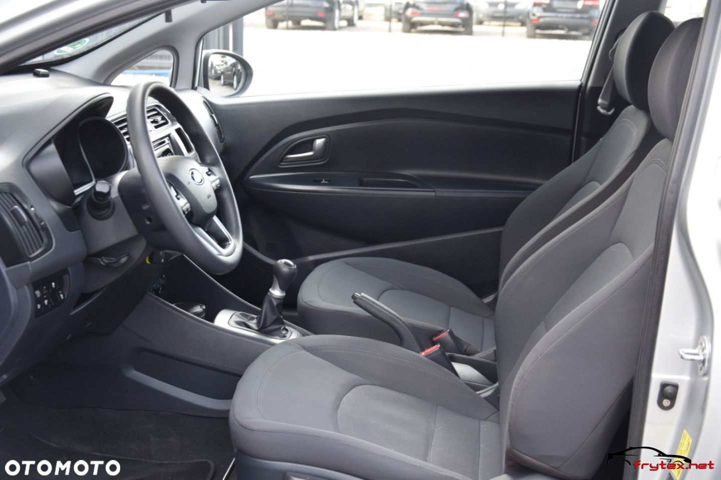 Kia Rio - 17