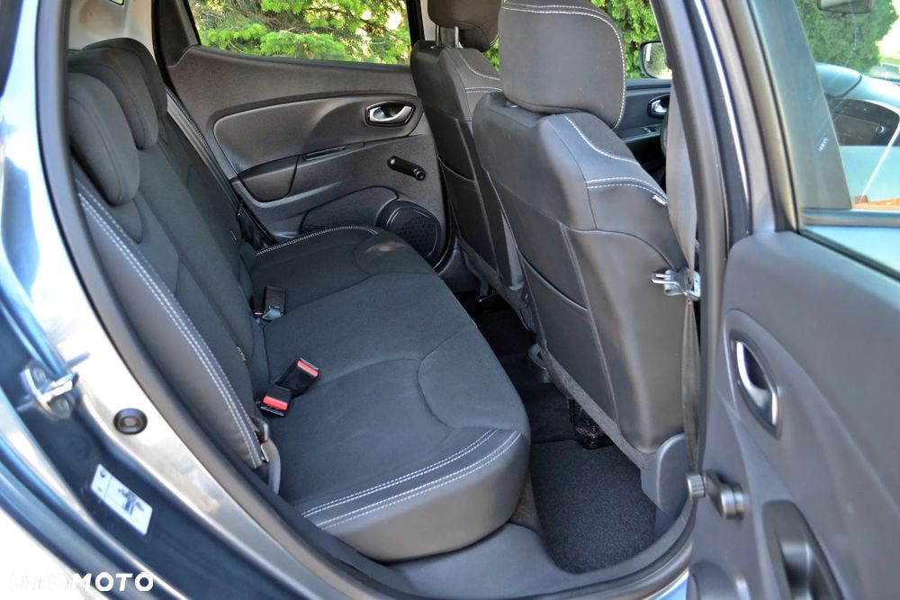 Renault Clio - 27
