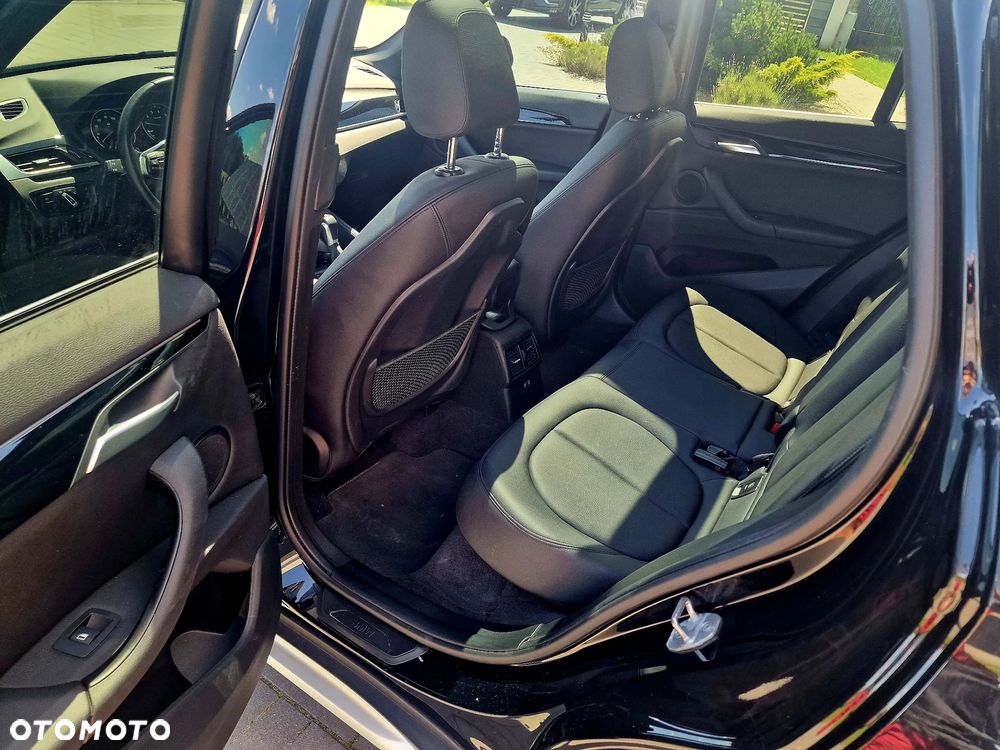 BMW X1 xDrive25i xLine - 8