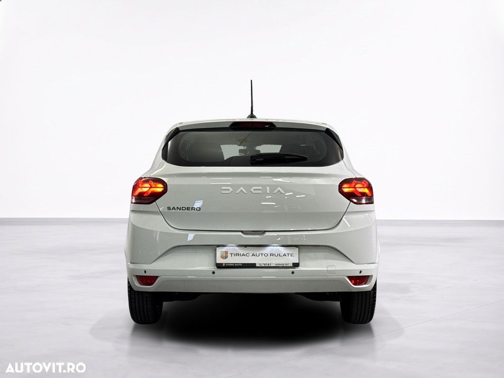 Dacia Sandero - 5