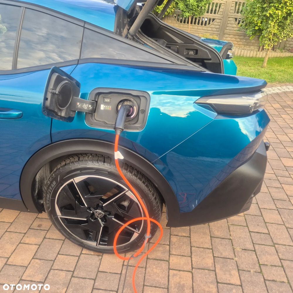 Peugeot 408 180 e-EAT8 GT - 8