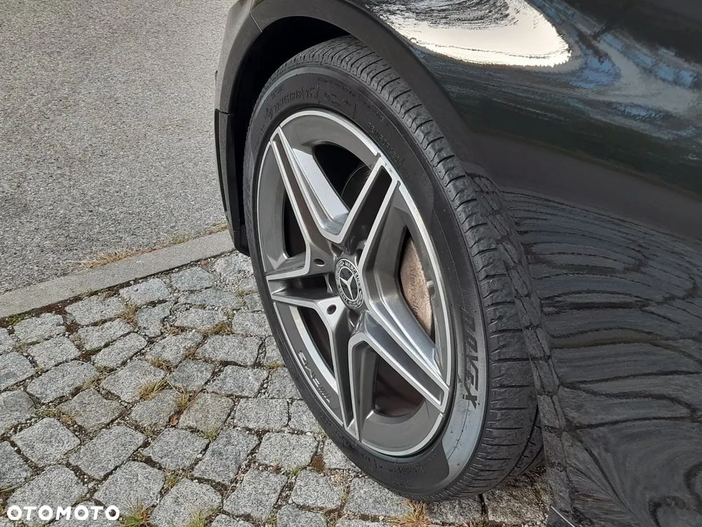 Mercedes-Benz Klasa C 200 9G-TRONIC AMG Line - 19