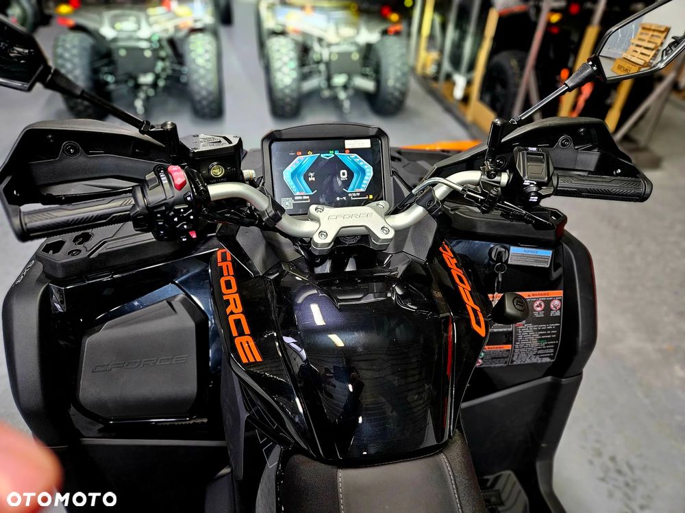 CFMoto CForce - 6