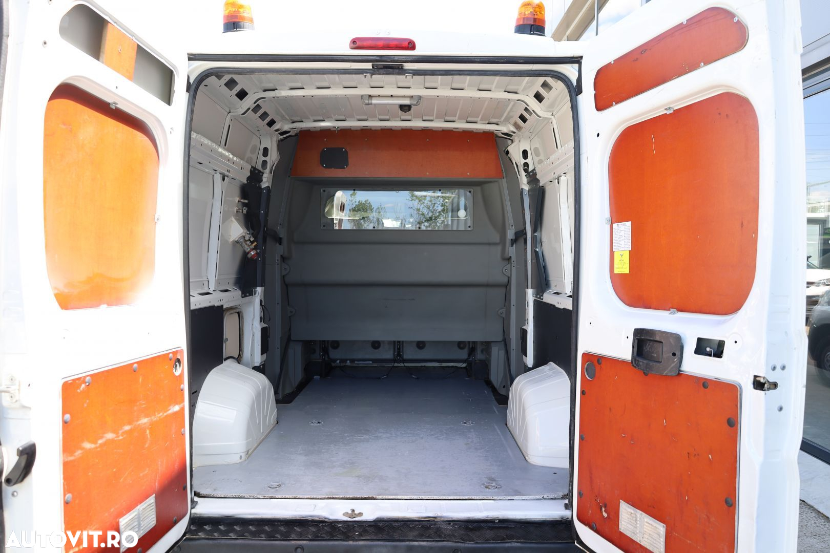 Peugeot Boxer 2.0 130 HP L2H2 cu 7 locuri - 14