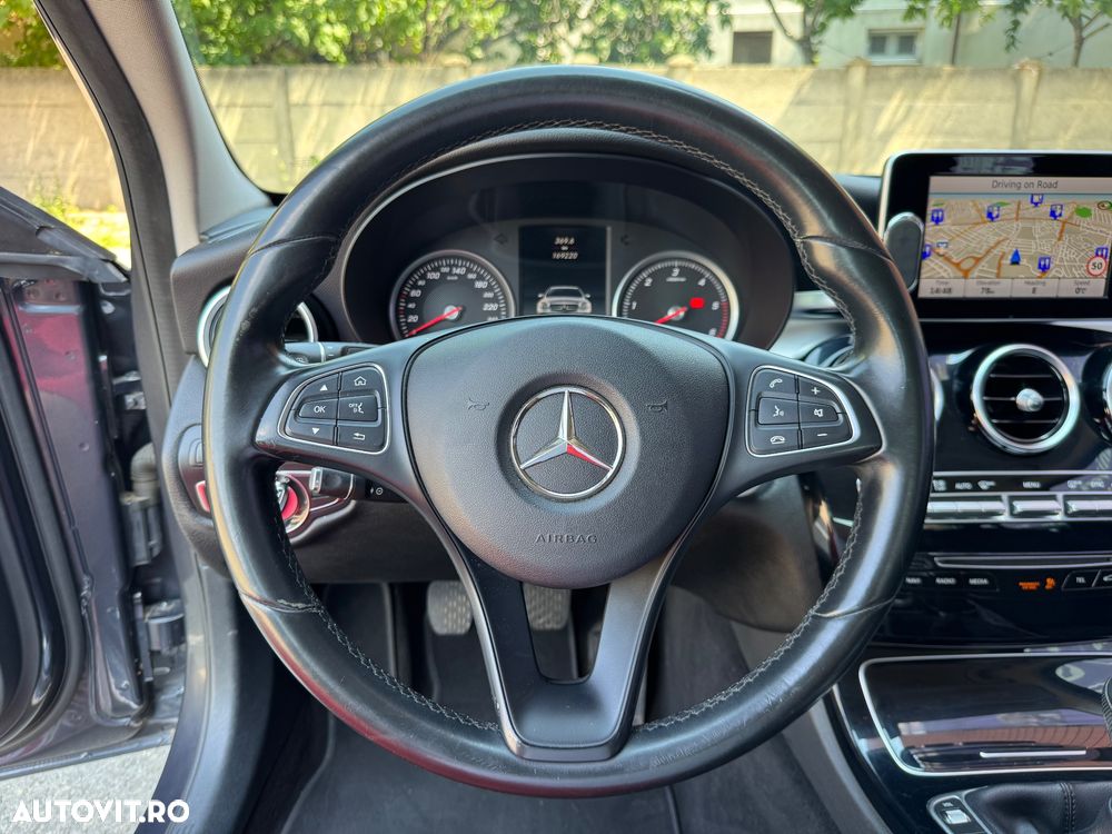 Mercedes-Benz C 200 BlueTec - 26