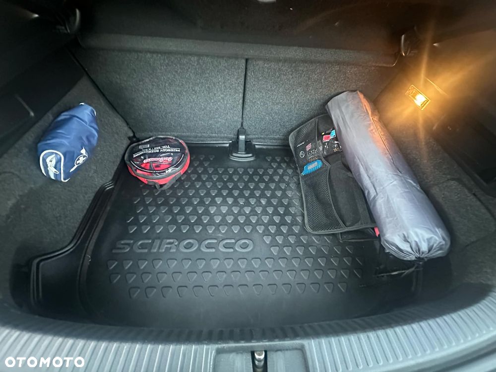 Volkswagen Scirocco - 6