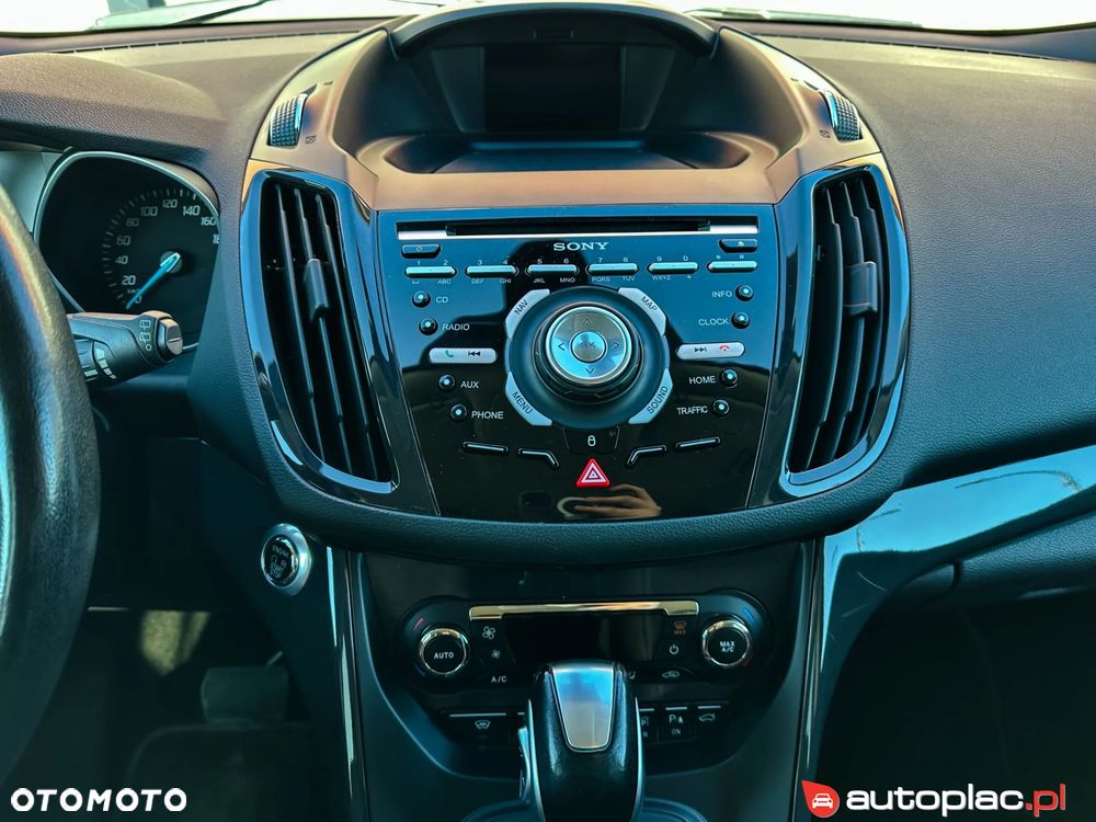 Ford Kuga 2.0 TDCi 4x4 Titanium - 38