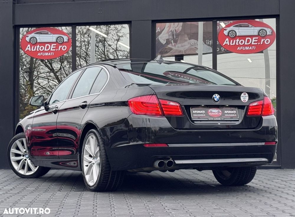 BMW Seria 5 528i Aut. - 3