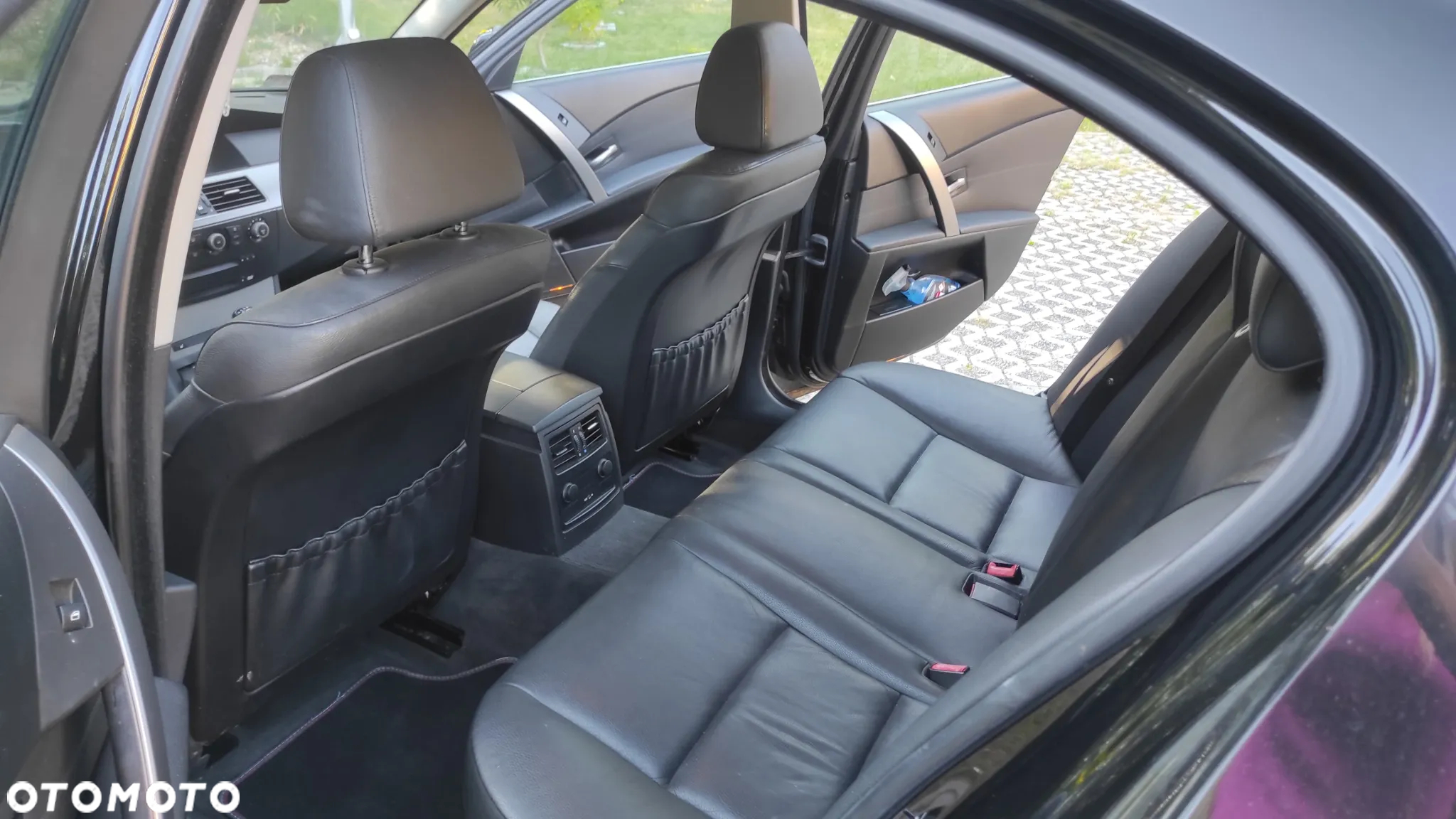 BMW Seria 5 520d - 23
