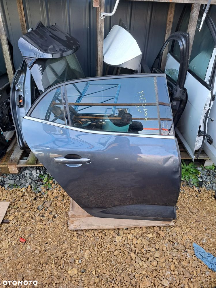 Renault Megane IV drzwi prawy tył hb - 1