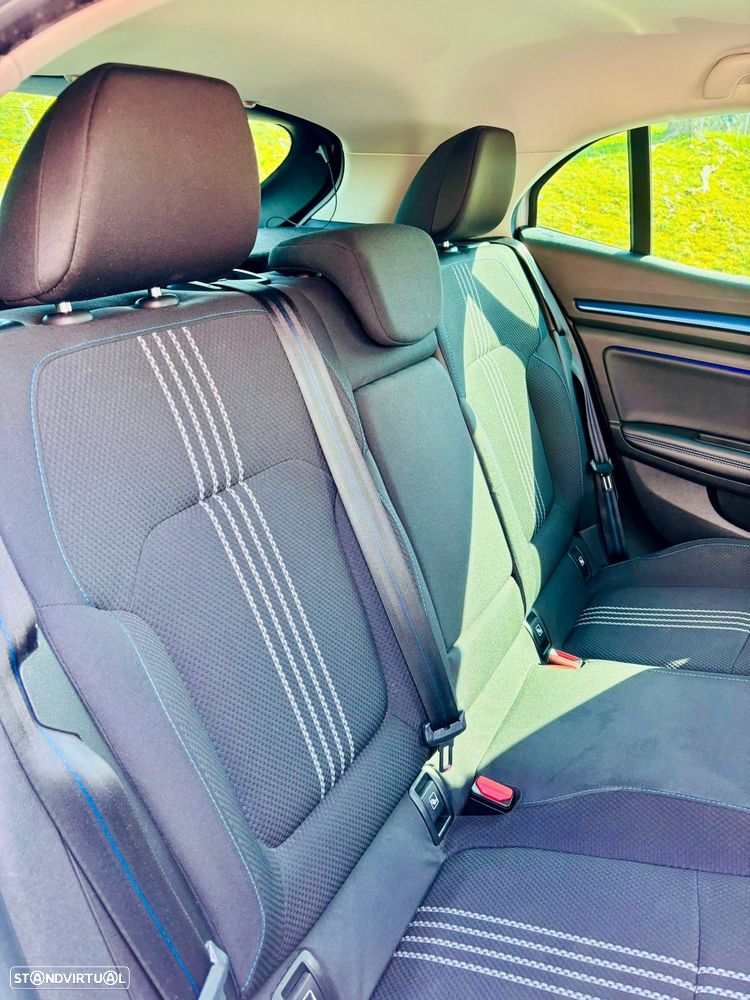 Renault Mégane 1.2 TCE GT Line - 4