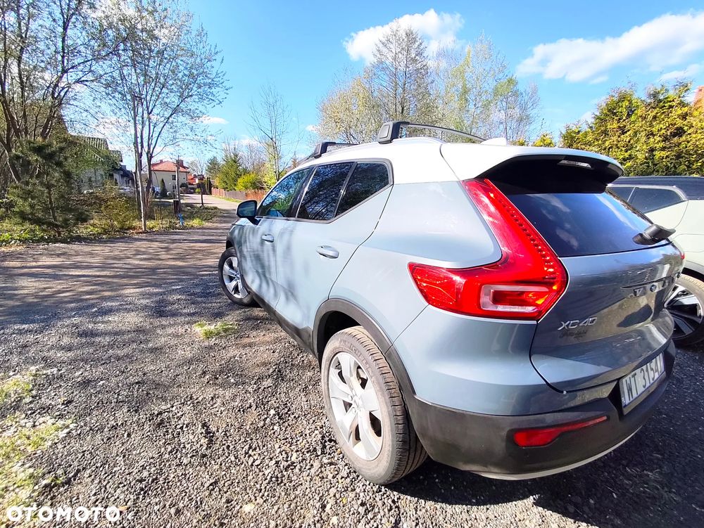 Volvo XC 40 T5 AWD Geartronic Momentum Pro - 6