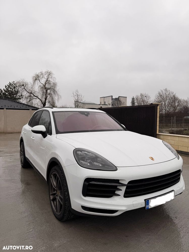 Porsche Cayenne - 3