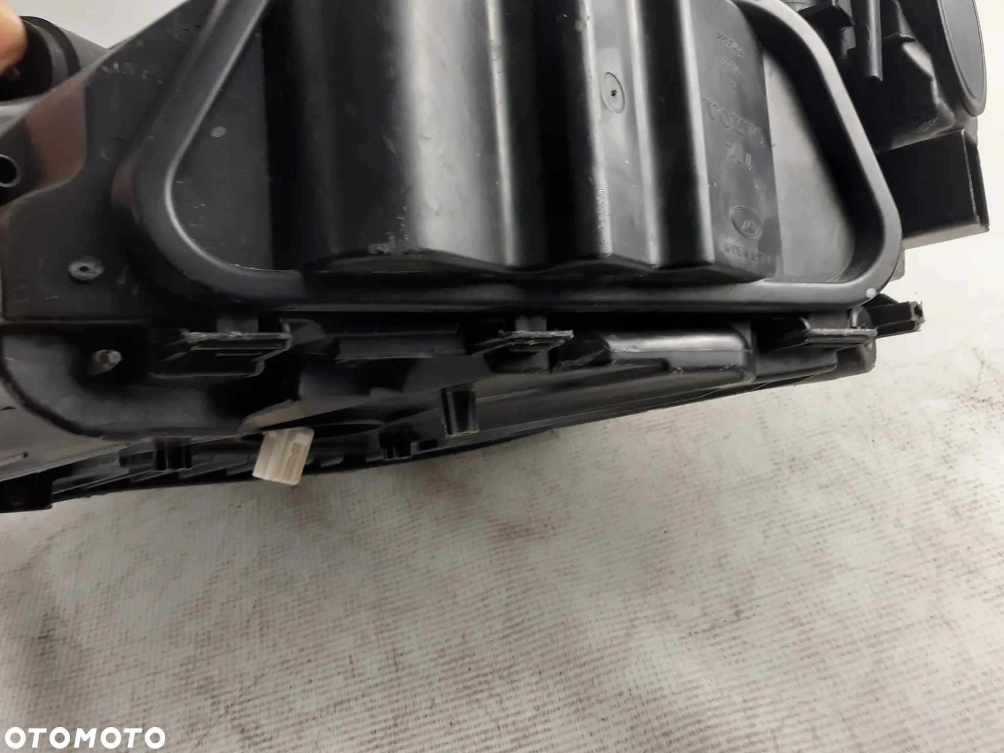 Lampa Volvo V40 II prawa xenon 12-16r EUR 31420008 - 8