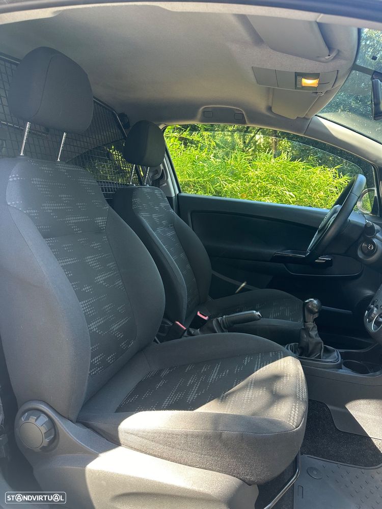 Opel Corsa 1.3 CDTi Enjoy - 15