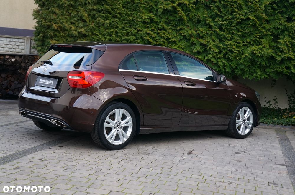 Mercedes-Benz Klasa A 180 (BlueEFFICIENCY) Urban - 16