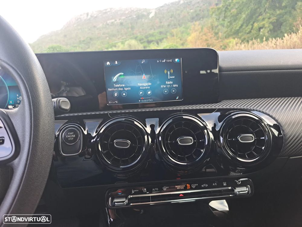 Mercedes-Benz A 250 e 8G-DCT - 29