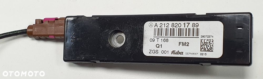 WZMACNIACZ ANTENY MERCEDES W212 A2128201789 - 1