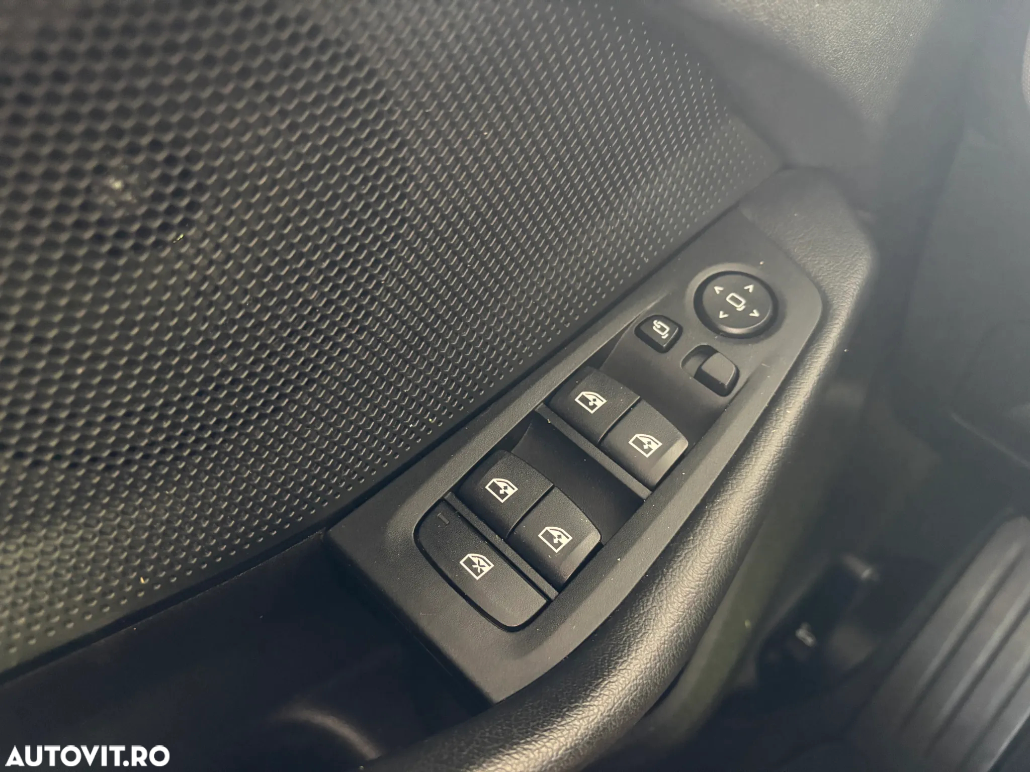 BMW Seria 1 - 20