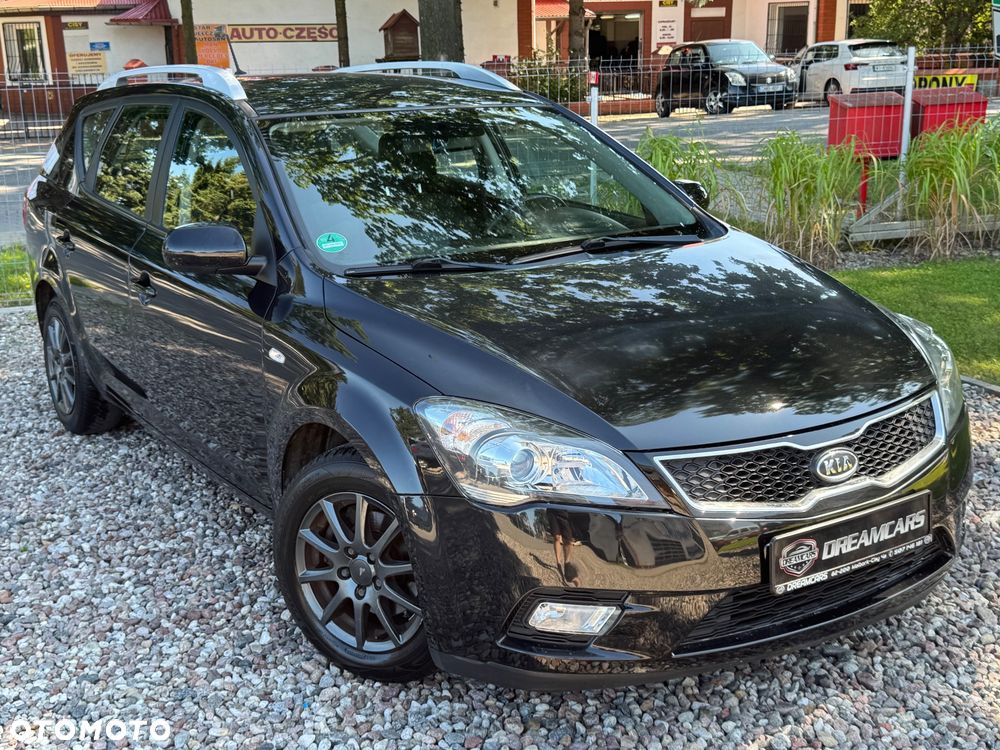 Kia Ceed - 3