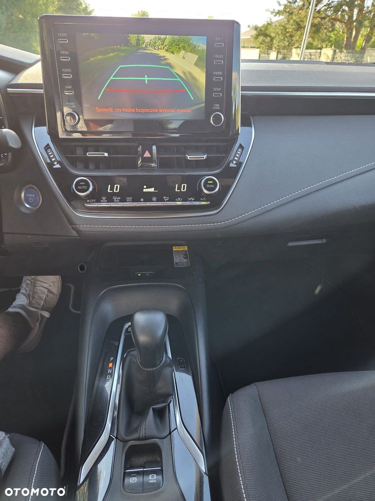 Toyota Corolla - 21