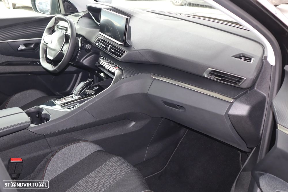 Peugeot 3008 PureTech 130 Stop & Start GPF EAT8 Active Pack - 11