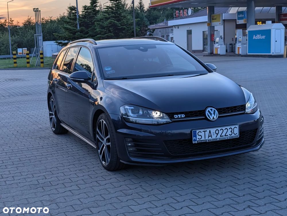 Volkswagen Golf 2.0 TDI BMT GTD - 17