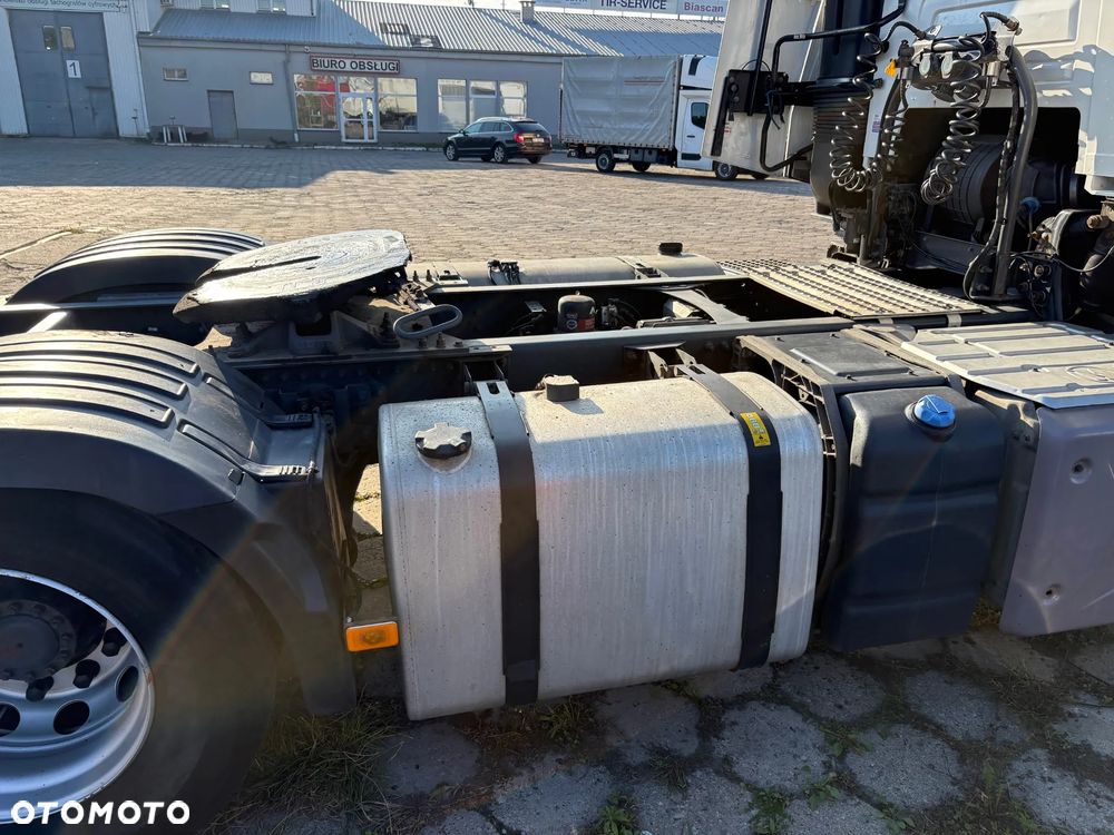 Renault T - 9