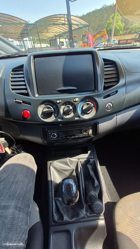 Mitsubishi L200 - 8