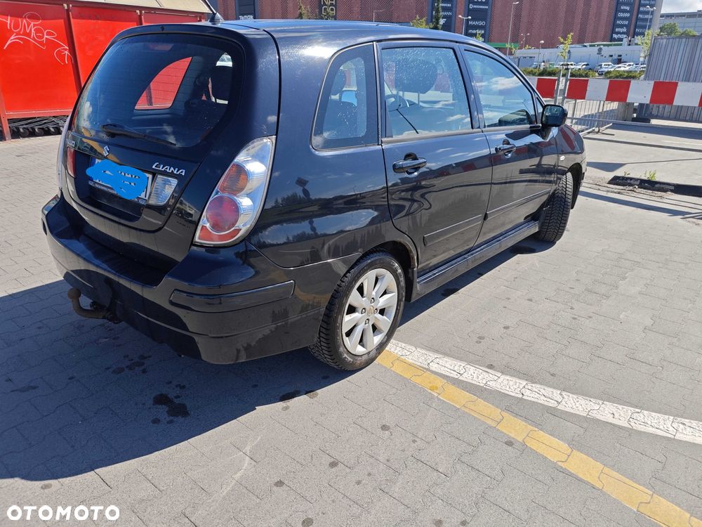 Suzuki Liana - 8