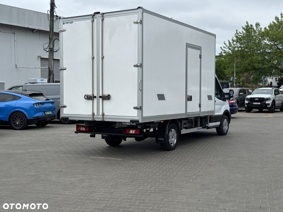 Ford Transit - 6