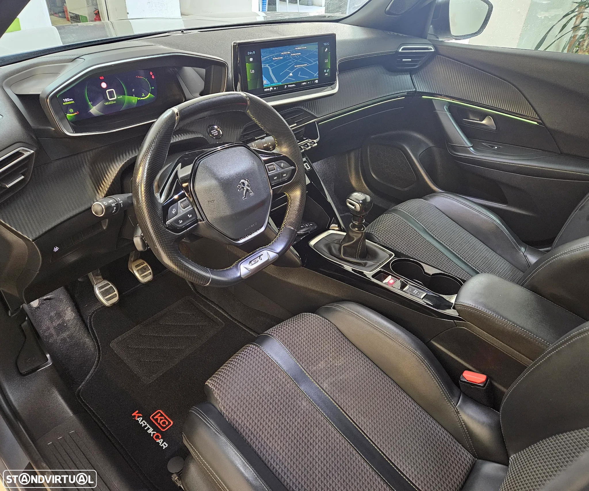 Peugeot 2008 1.5 BlueHDi GT Line - 12