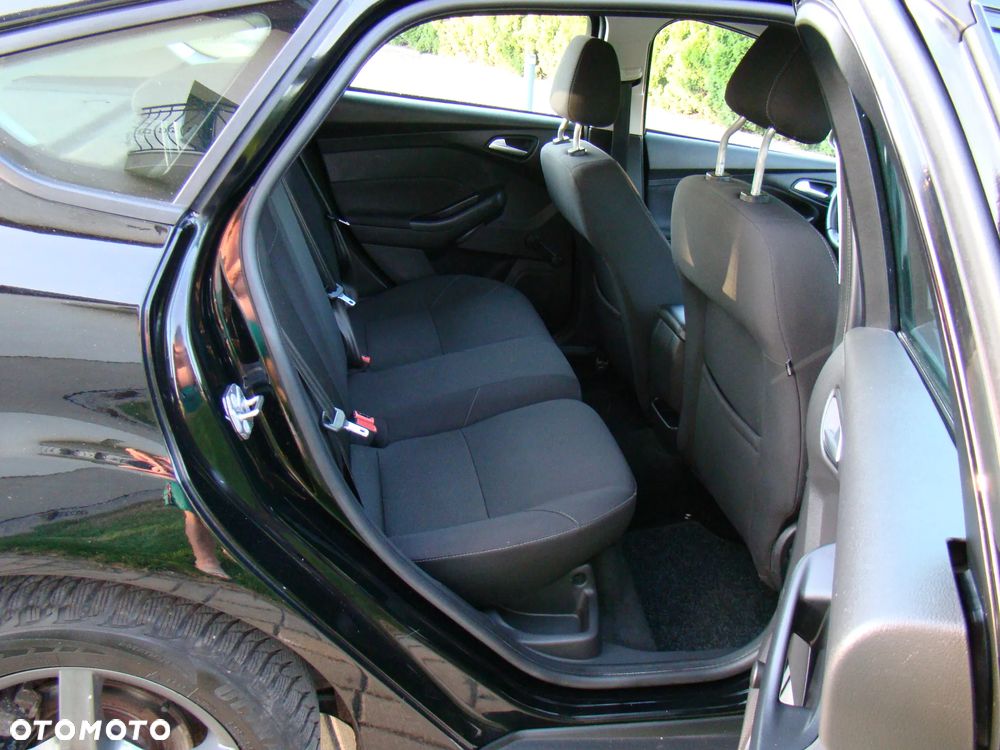 Ford Focus 1.0 EcoBoost Connected - 32