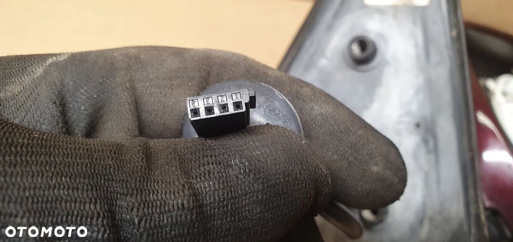 Lusterko zewnętrzne prawe BMW 3 E36  4PIN - 7