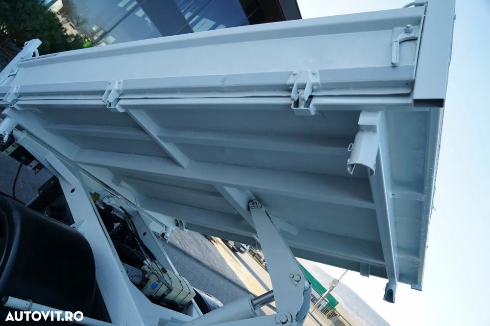 Iveco DAILY 70-180 / BASCULATOR SPATE 2.8 M / MASĂ NETĂ: 7.0 T / DUBLU / BLOCARE PUNȚI - 8