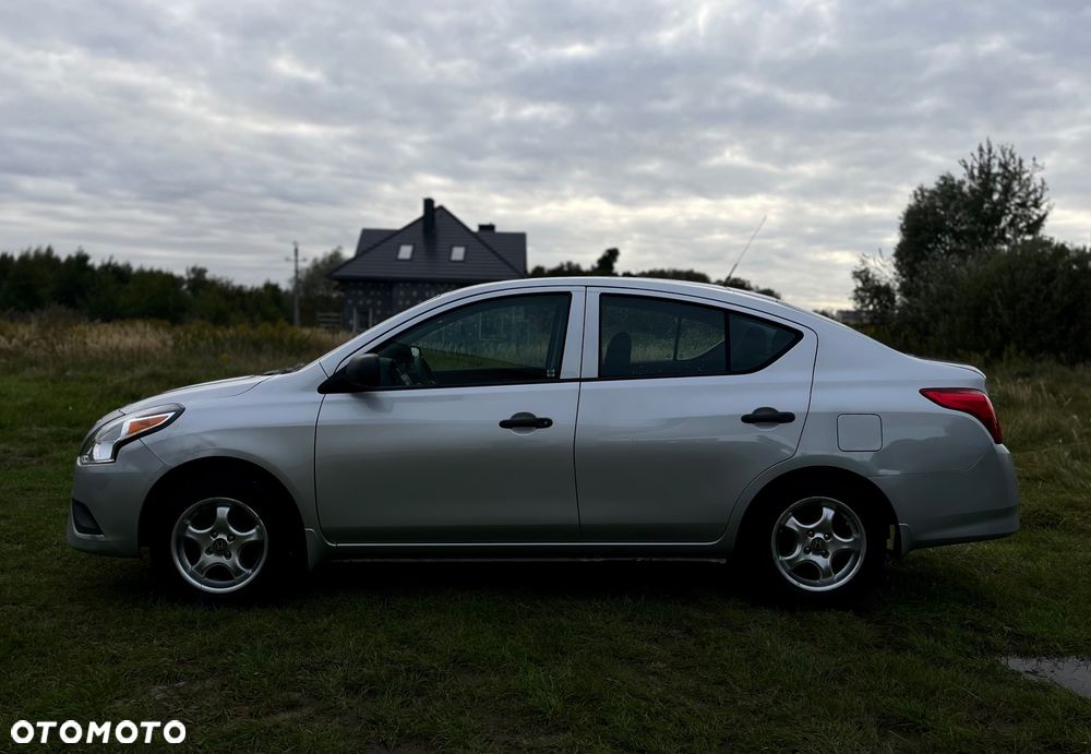 Nissan Tiida - 2