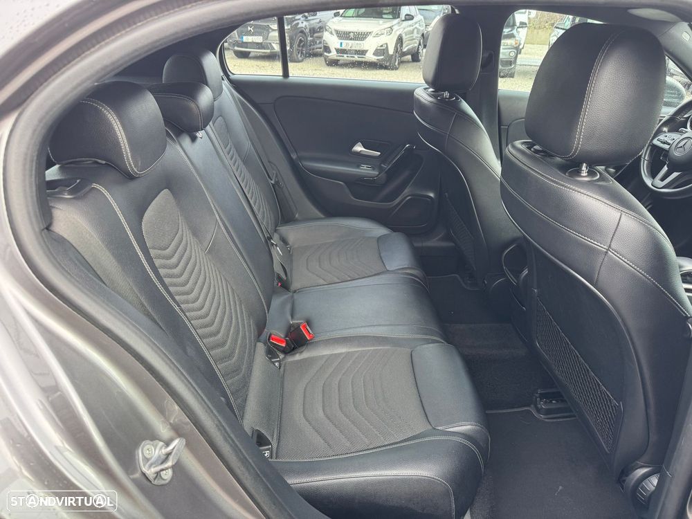 Mercedes-Benz A 180 d Style Plus Aut. - 14