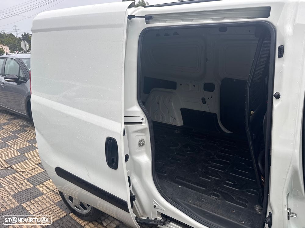 Fiat DOBLO XL CARGO 1.6 longa - 9