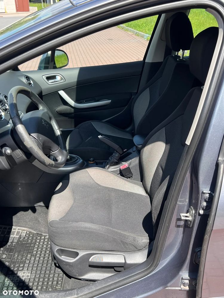 Peugeot 308 1.6 HDi Presence - 20