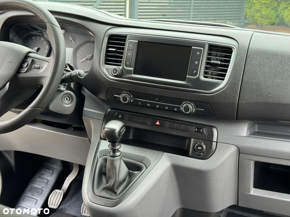 Opel Vivaro - 23