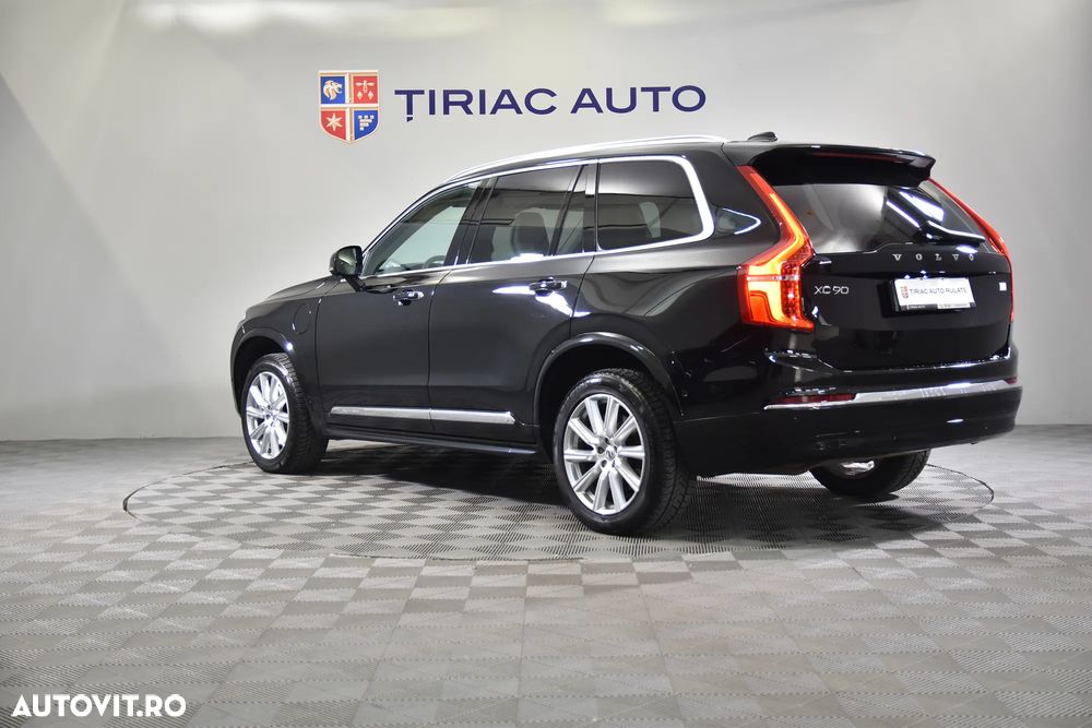 Volvo XC 90 - 3