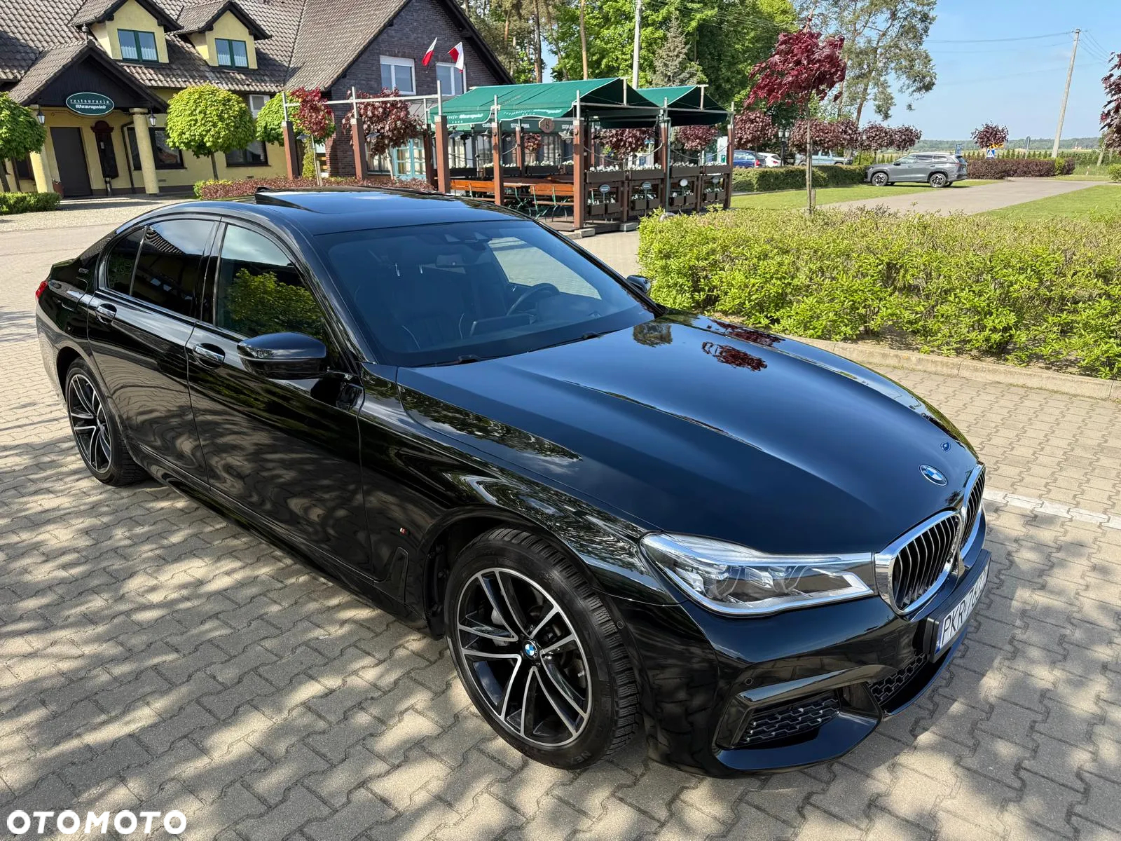 BMW Seria 7 740e iPerformance - 2