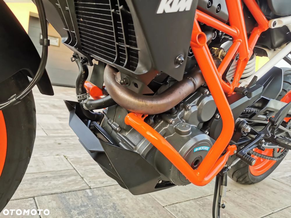 KTM Duke - 25