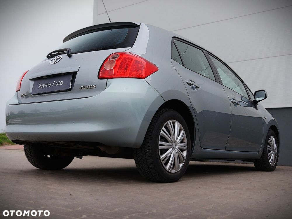 Toyota Auris 1.33 VVT-i Premium - 3