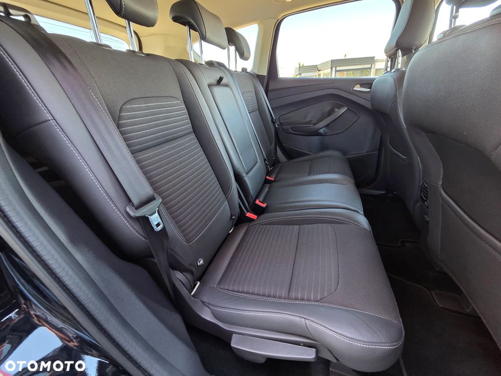 Ford Kuga 2.0 TDCi 2x4 Black & Silver - 12