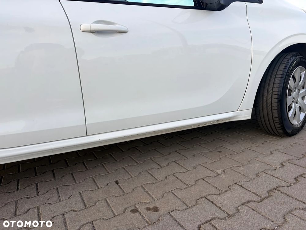 Peugeot 208 1.2 PureTech Style - 17