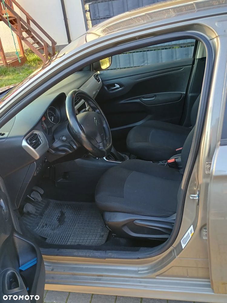 Citroën C-Elysée - 11