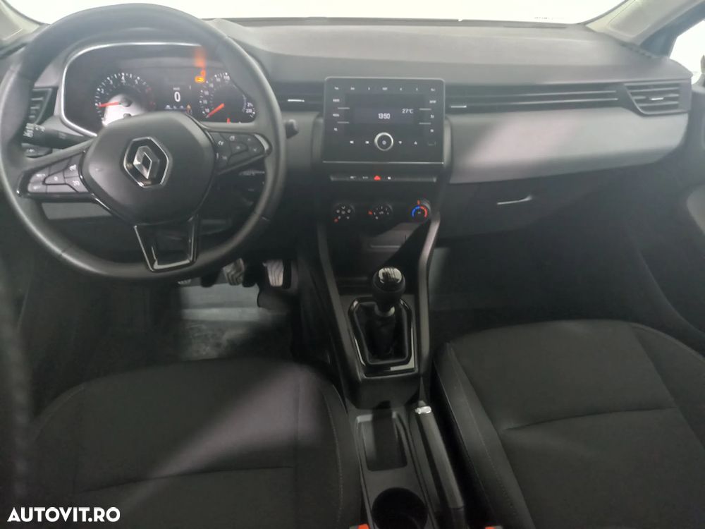 Renault Clio - 9